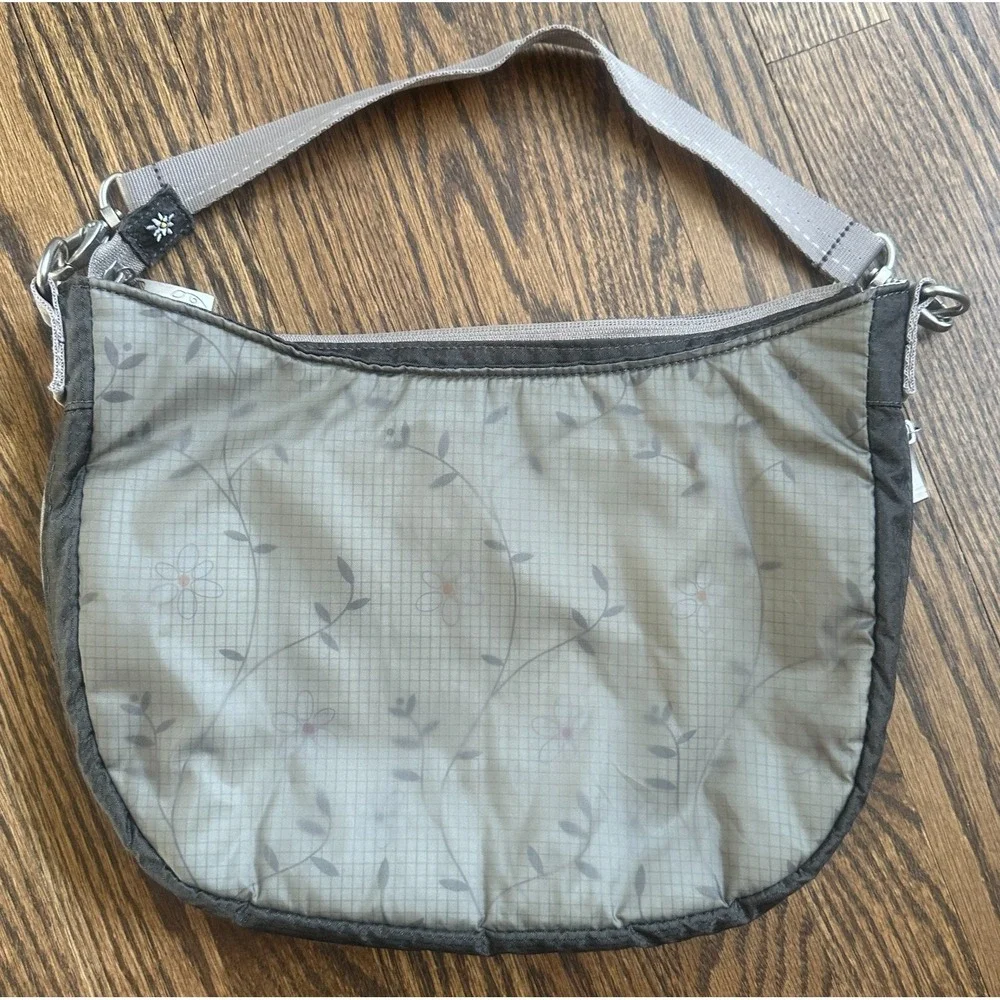 Sherpani Quilted Olive Green Anti-Theft Travel Crossbody Bag RFID Blocking